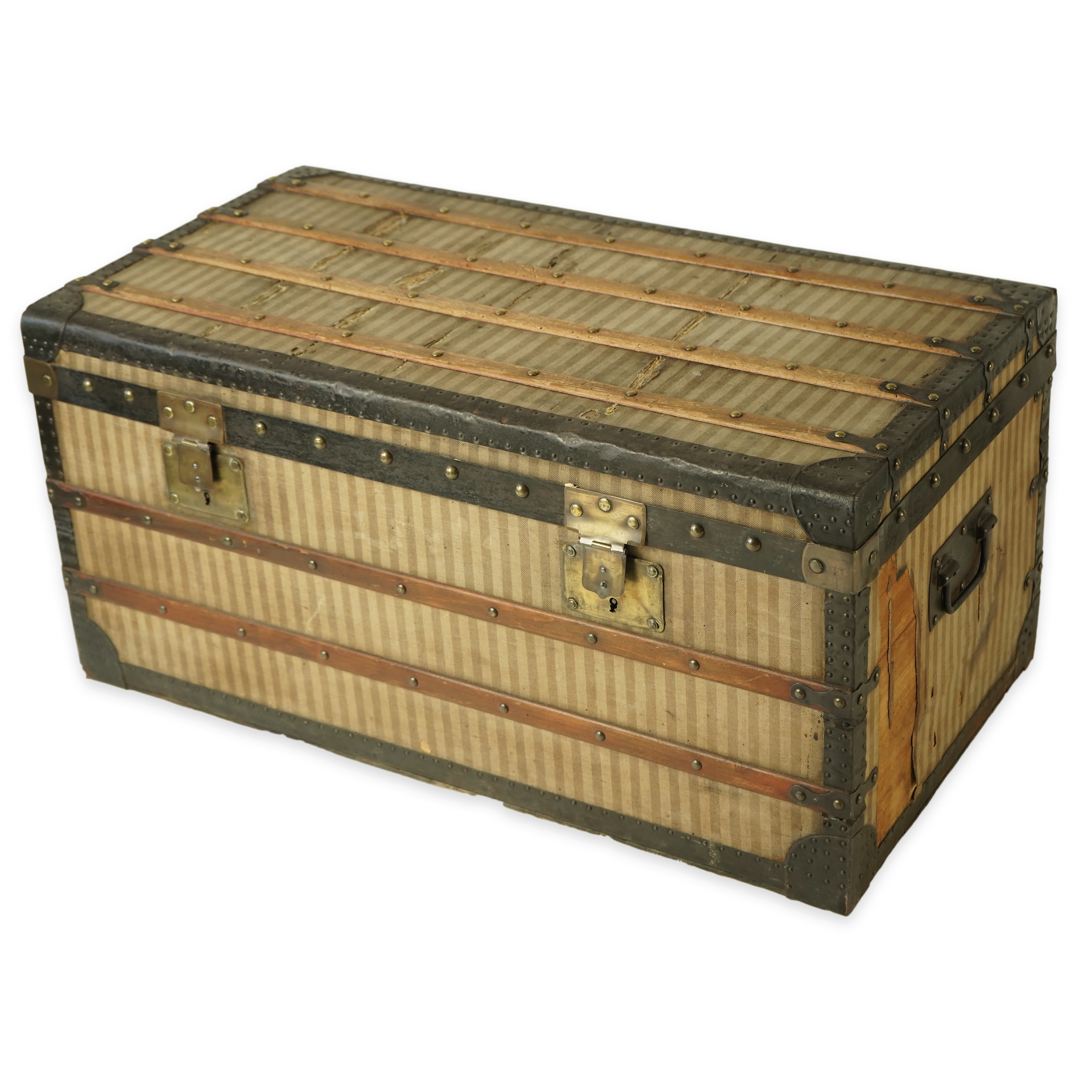 A vintage Louis Vuitton trunk with paper label to the interior numbered 142678, height 43cm, width 90cm, depth 48cm